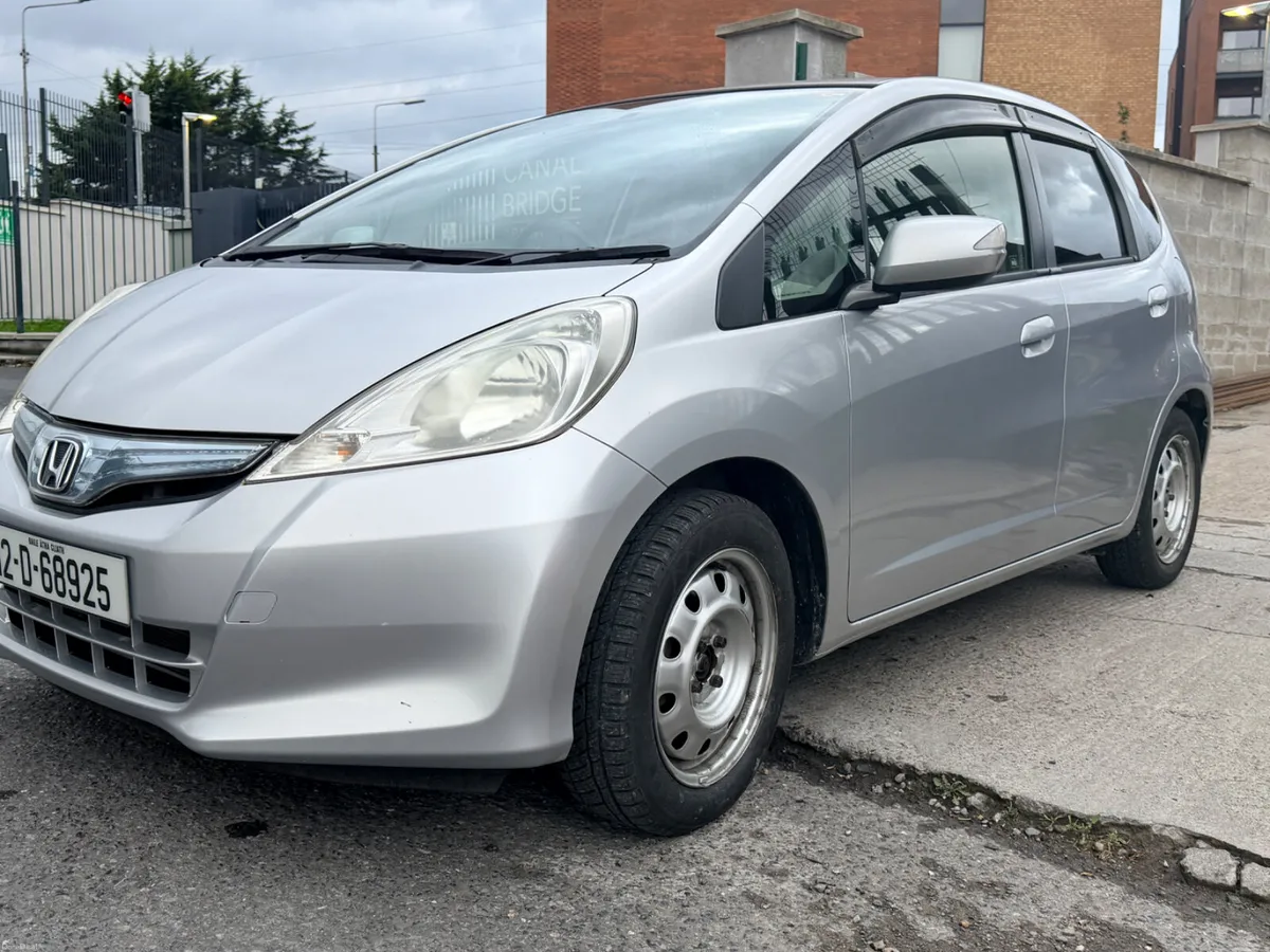 Honda Fit 2012 AUTOMATIC - Image 2