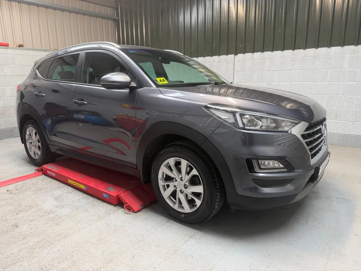 2020 HYUNDAI TUCSON  EXECUTIVE - Image 1