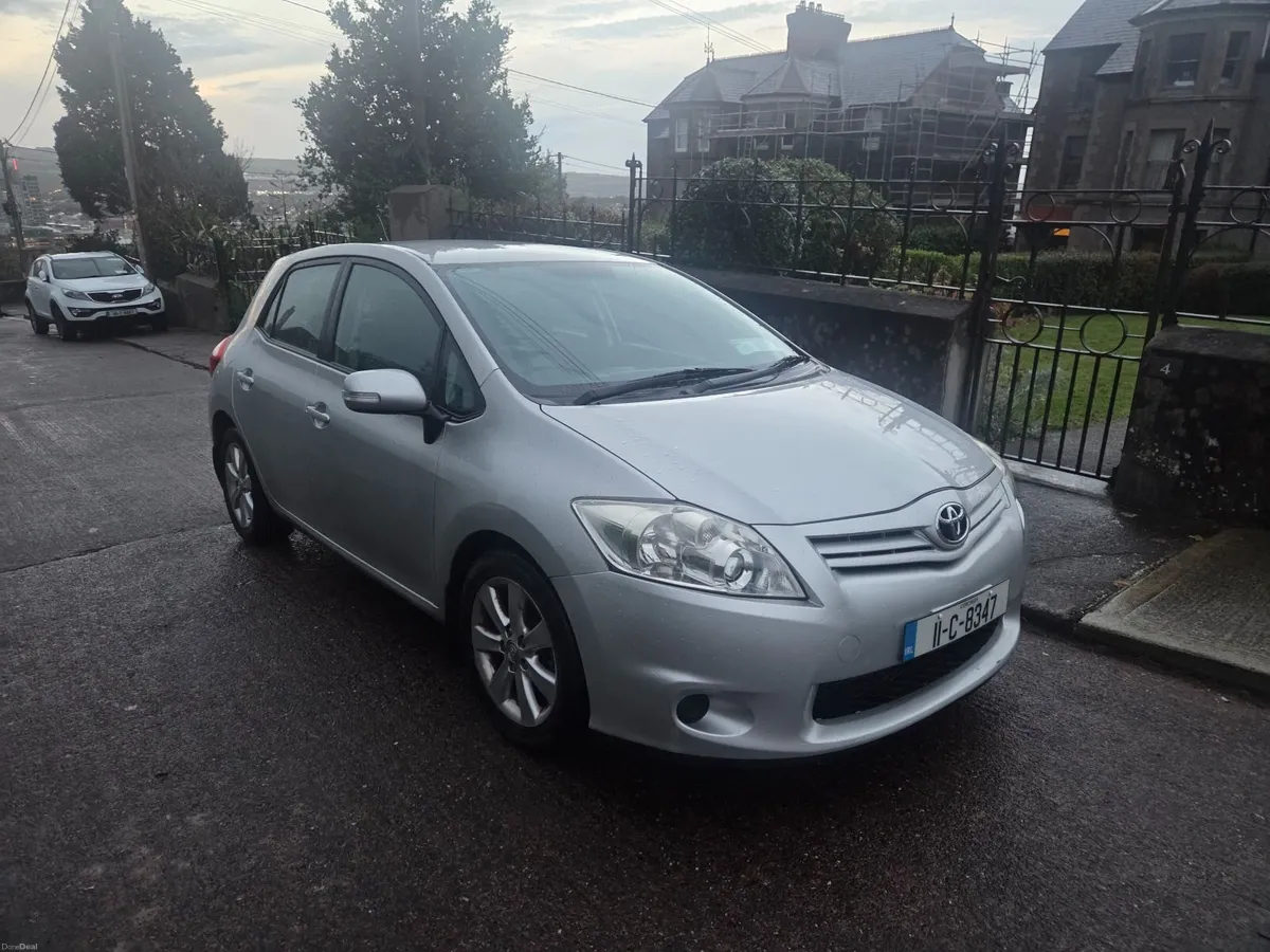 2011 Toyota Auris Terra, Nct 8/27. Immaculate - Image 1
