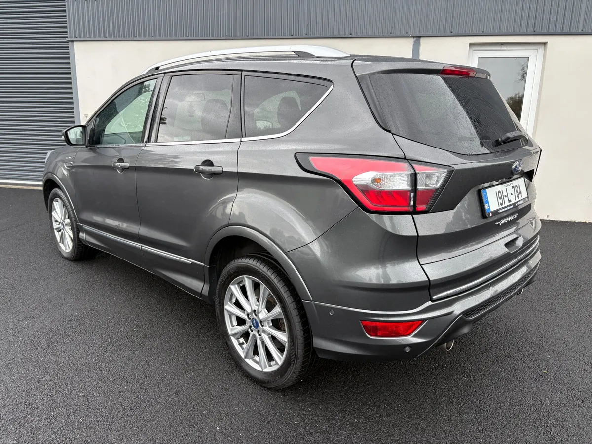 191 Ford Kuga Vignale 2.0 TDCI 150PS AWD Auto - Image 3