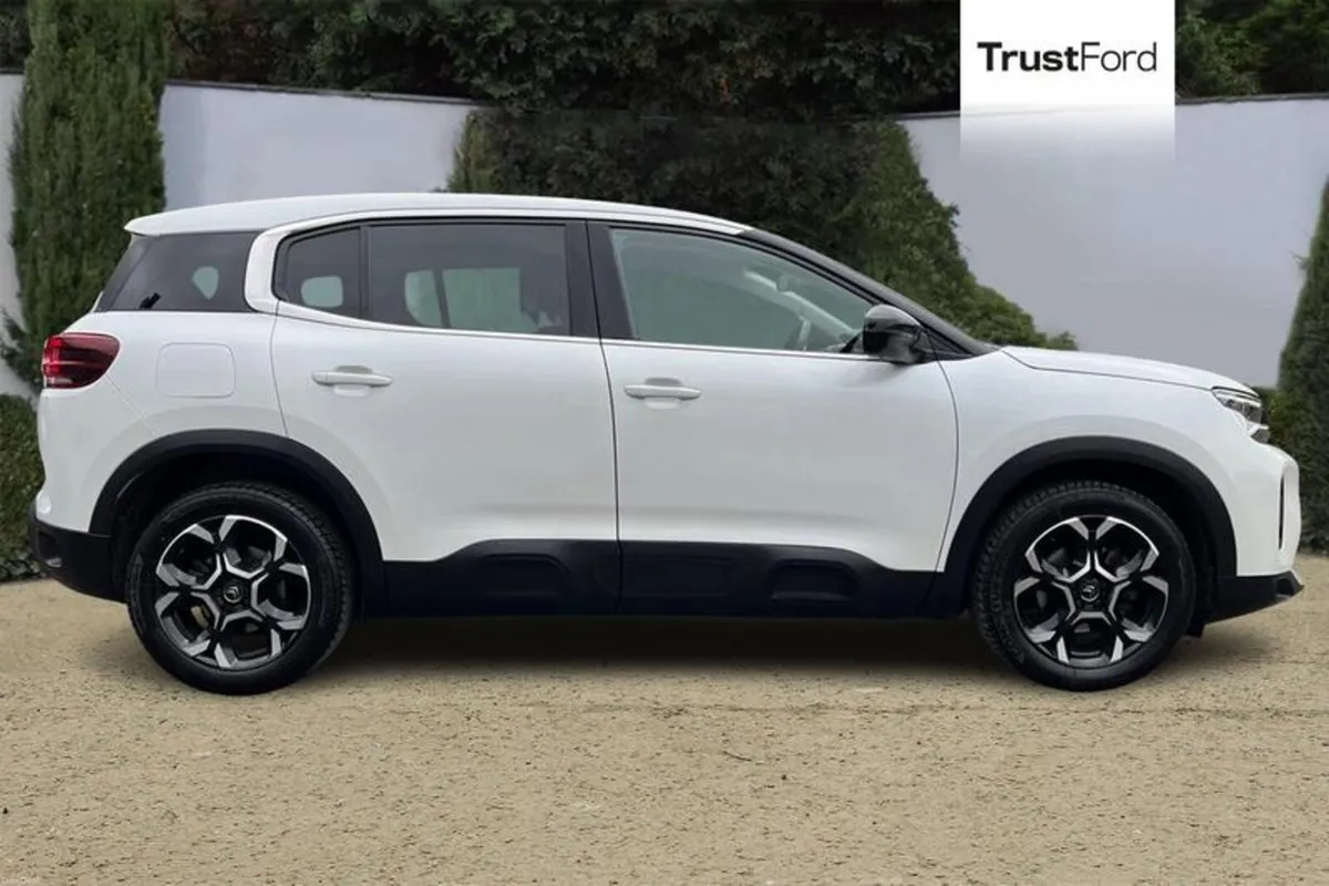 Citroen C5 Aircross 1.5 BlueHDi Sense Plus 5dr - Image 3