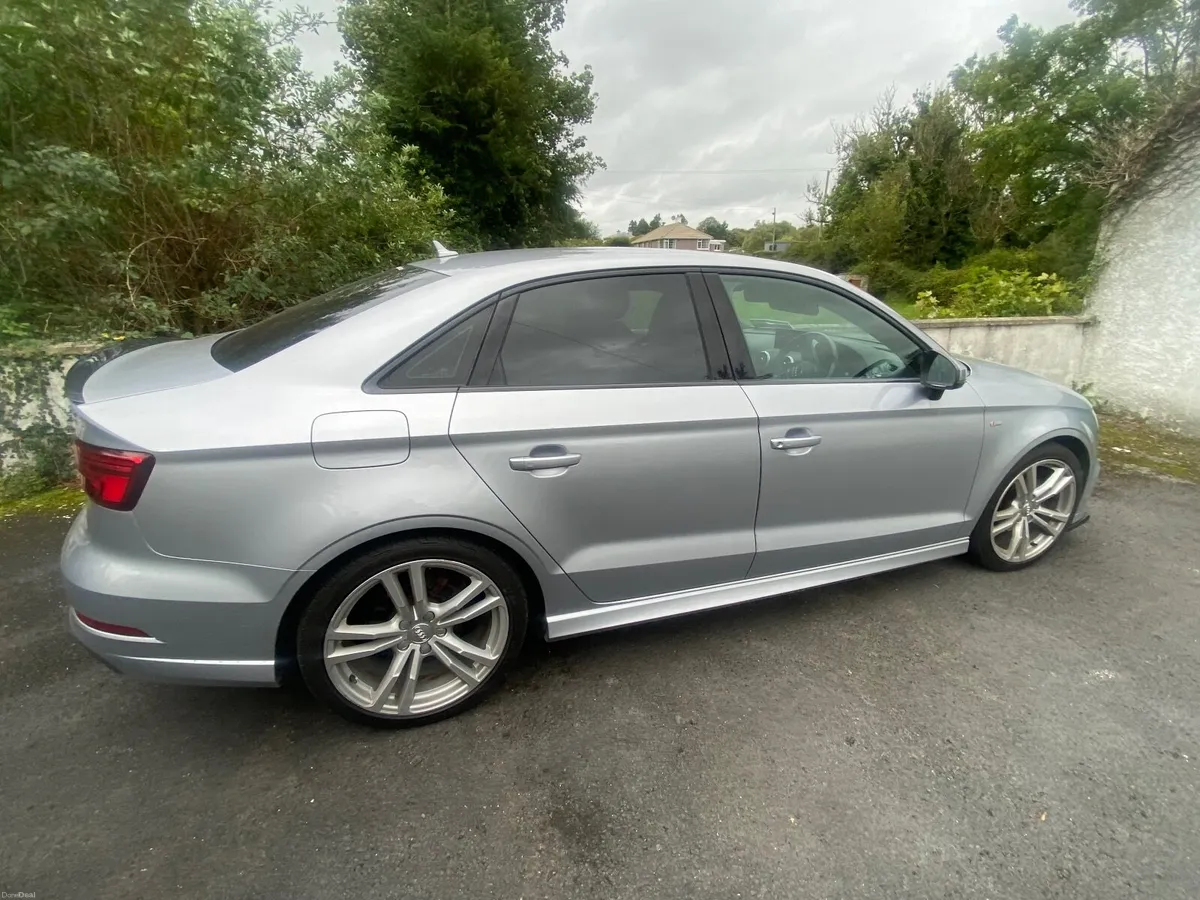 Audi A3 2018 - Image 4