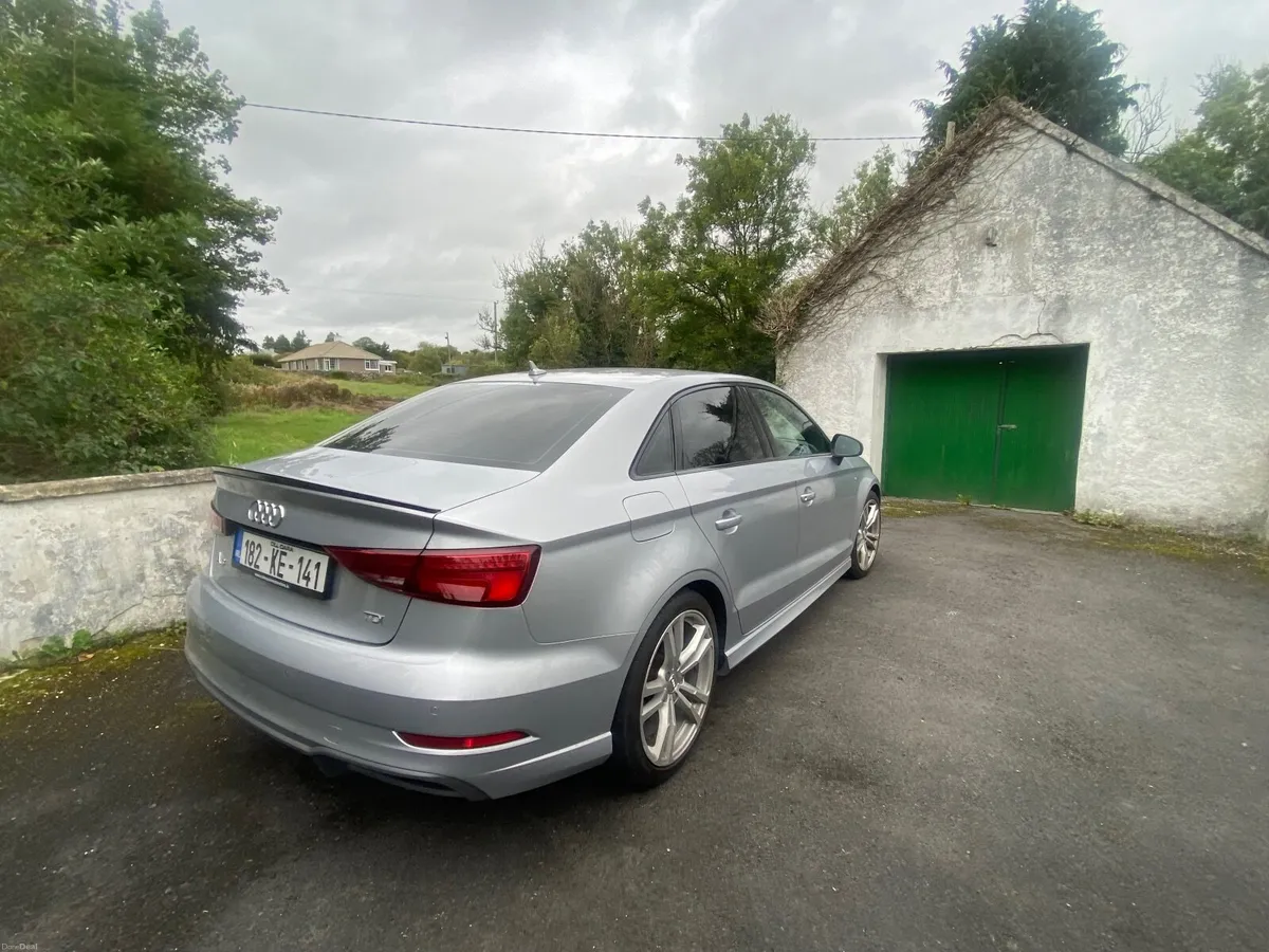 Audi A3 2018 - Image 2