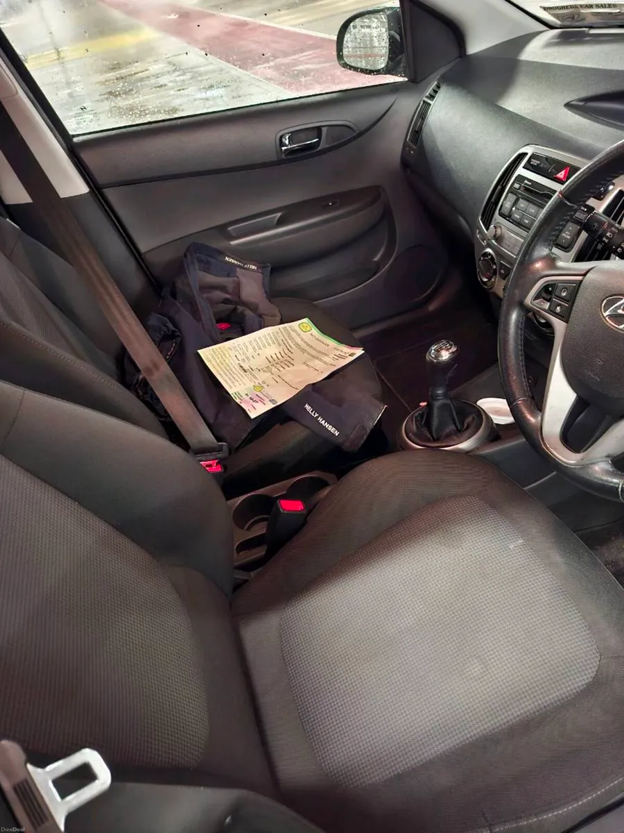 HYUNDAI I20 2013 NEW NCT 10/27 - Image 5