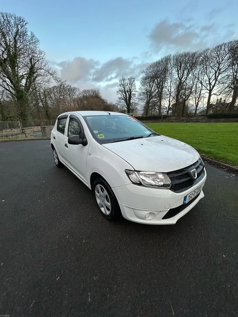 Dacia Sandero 2015 - Image 2