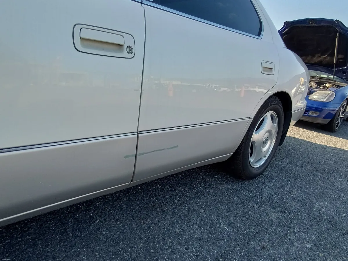 Toyota Celsior LS400 4L V8 - Image 5