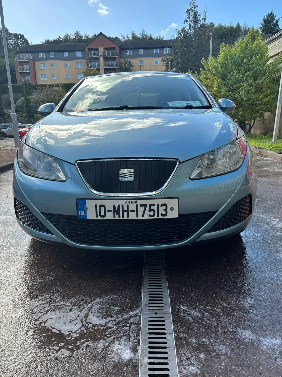 Seat ibiza 1.4 TDI ECOMOTIVE 5DR 2010 color bkue - Image 1