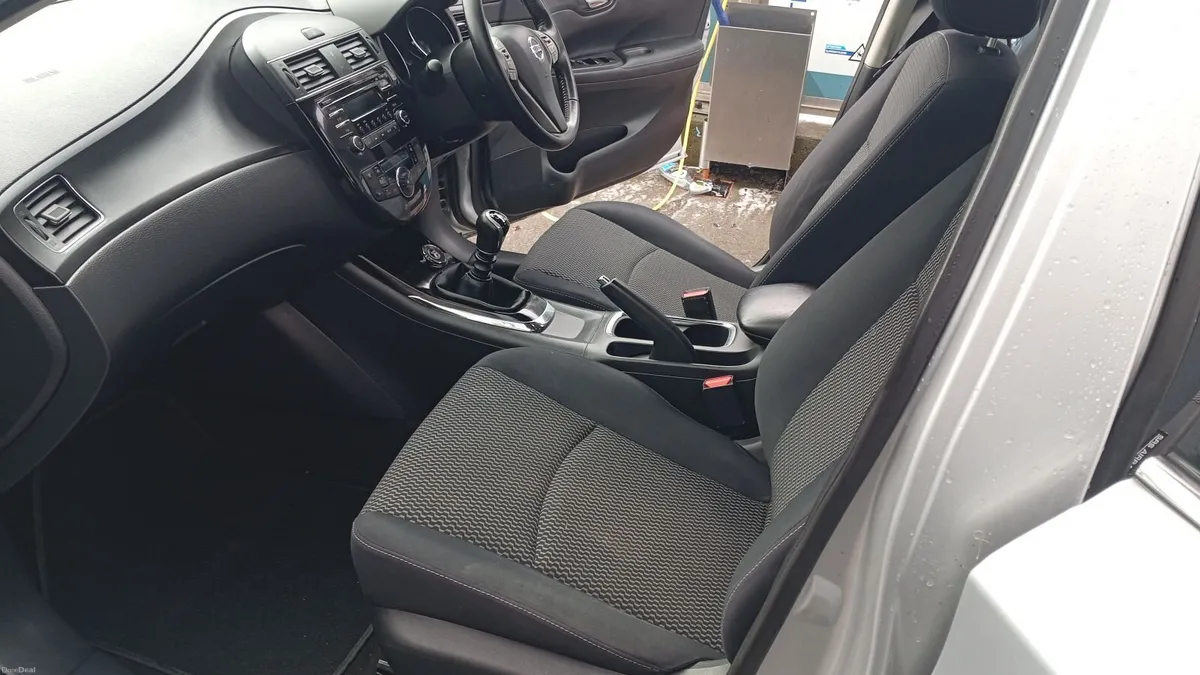 Nissan Pulsar 2015 - Image 2