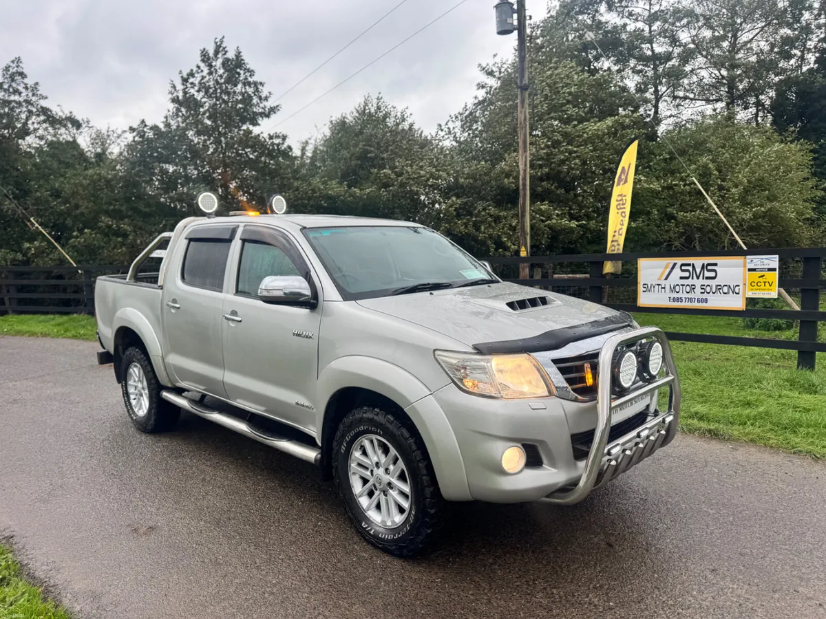 2012 Toyota Hilux Invincible X Manual MINT**** - Image 1