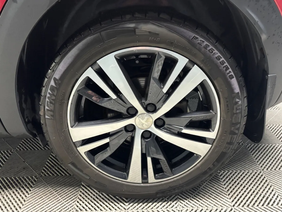 Peugeot 3008 ALLURE 1.6 BLUE HDI 120 4 4DR - Image 6