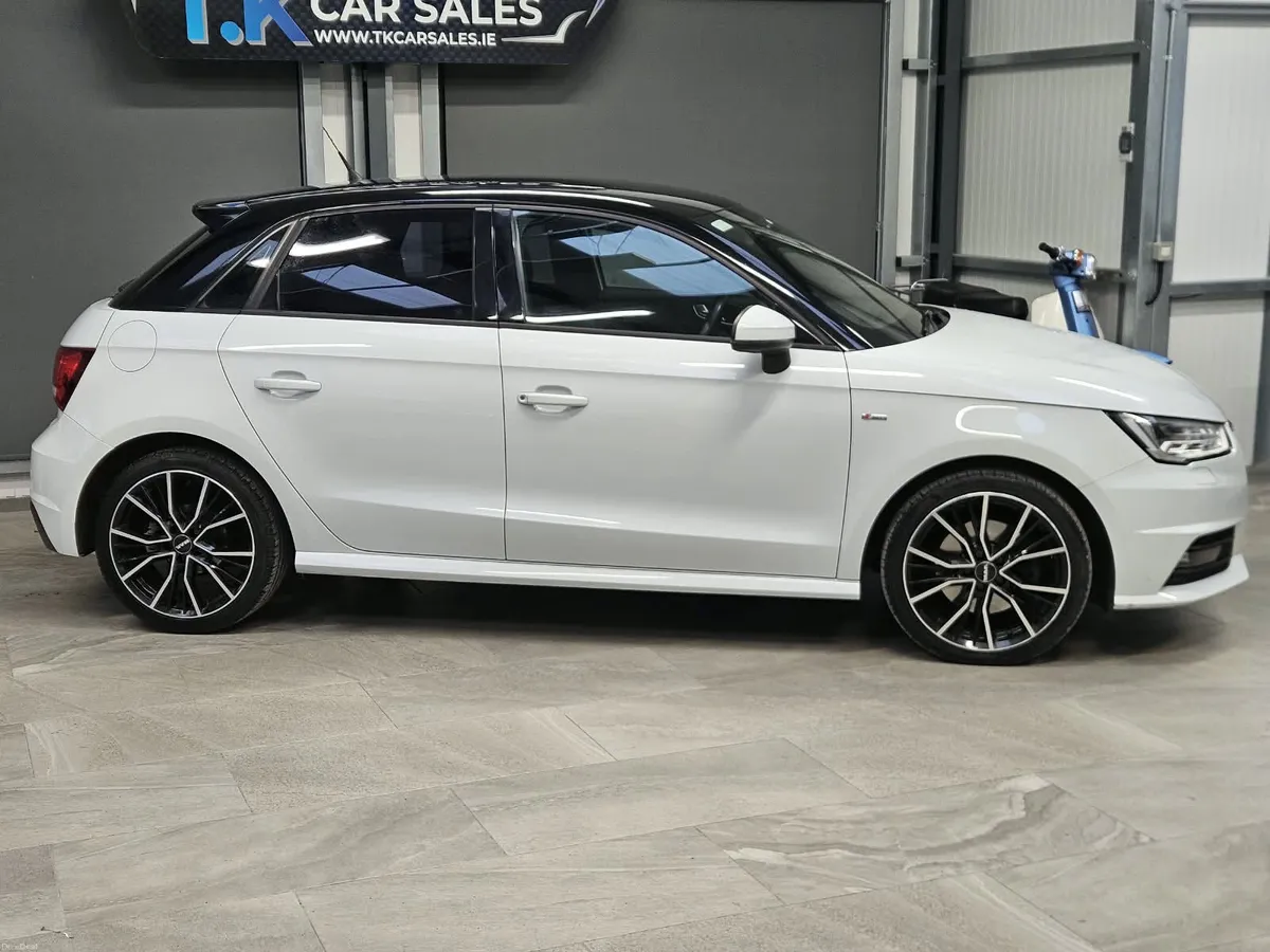 16 AUDI A1 S-LINE 1.6 DIESEL - Image 3