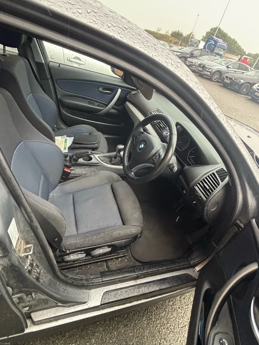 BMW 1-Series 2010 with CarPlay radio - Image 6
