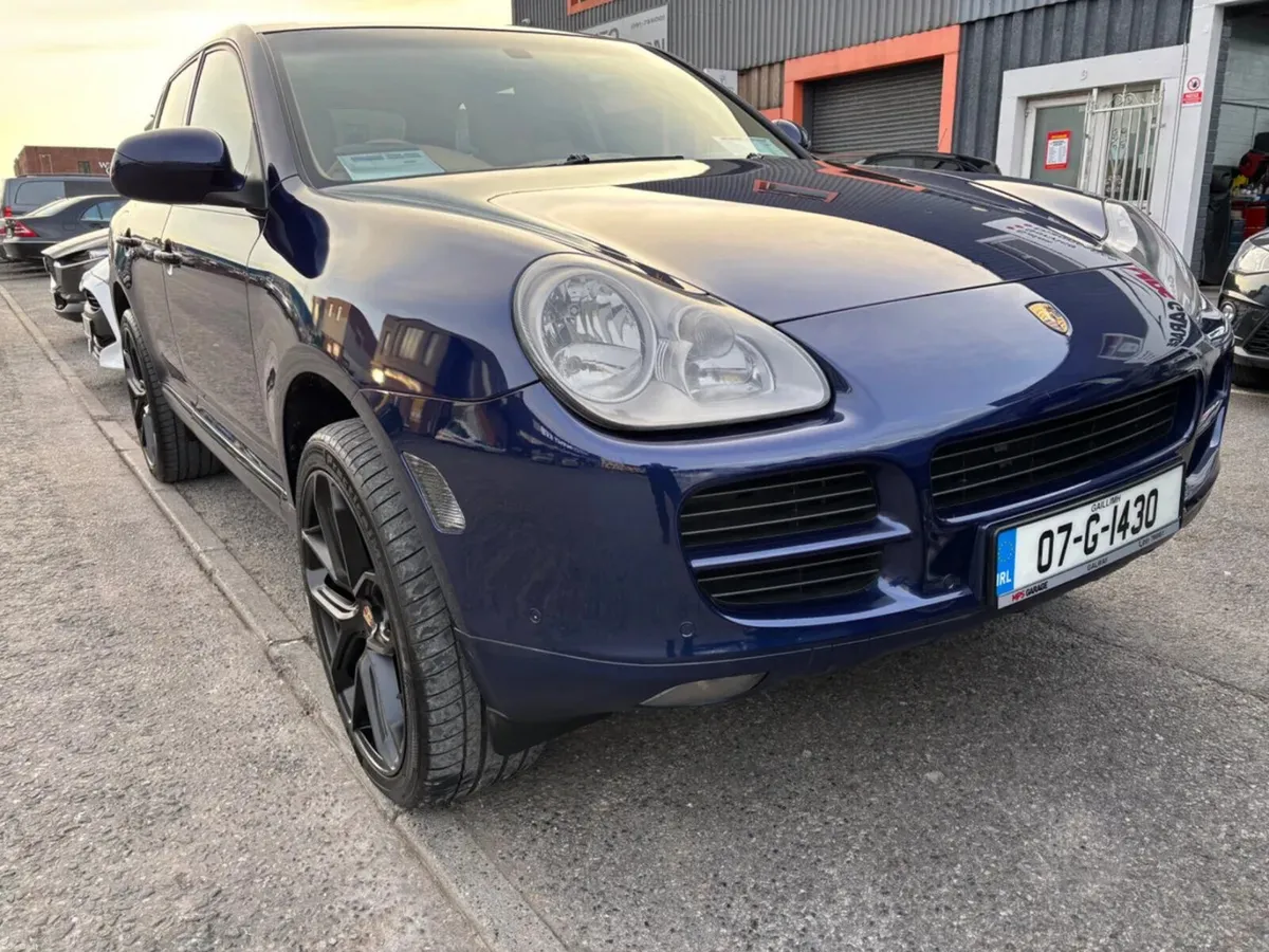 2007 Porsche Cayenne 3.2 Petrol Auto COMMERCIAL - Image 3
