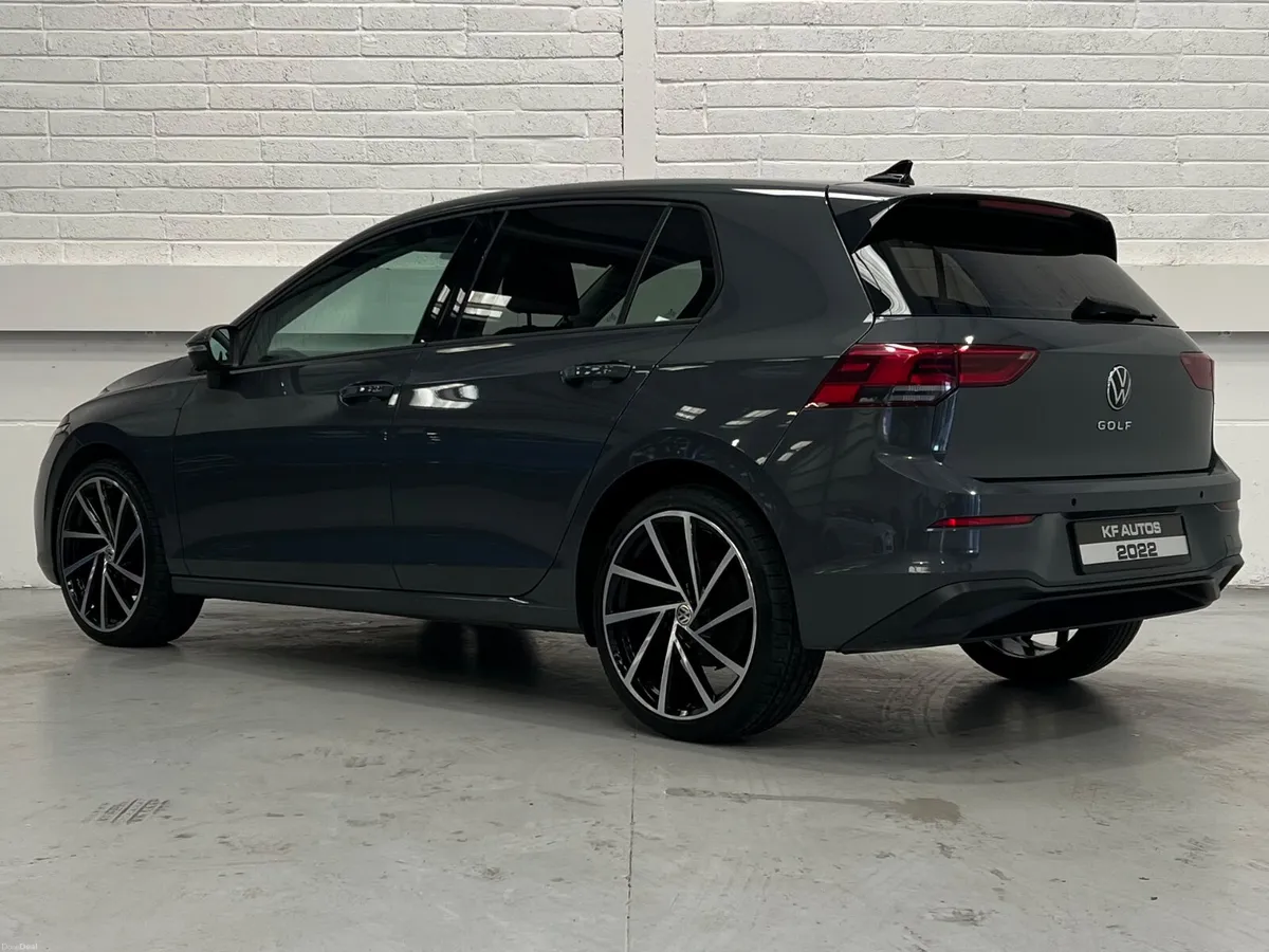 Volkswagen Golf Life 2.0TDI 115bhp 6 Speed Manual - Image 6