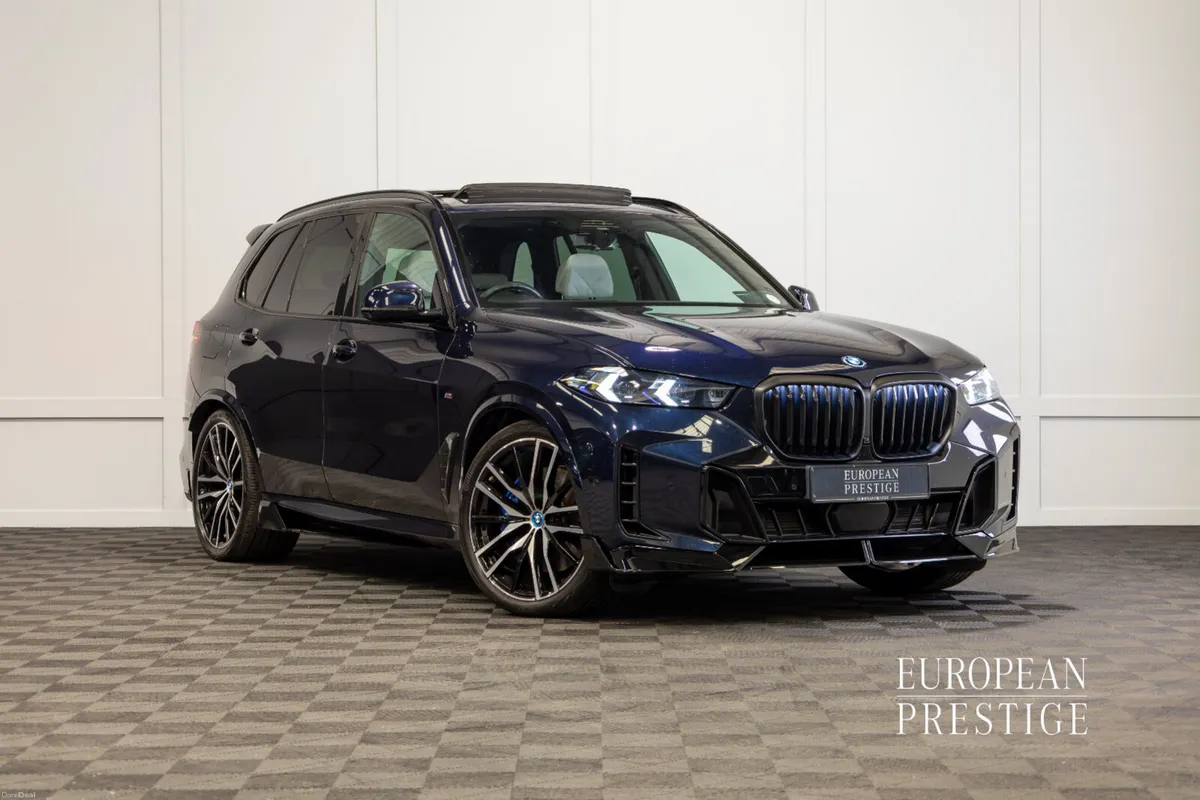 2025 BMW X5 X-Drive 50e M-Sport *Pan Roof - Image 1