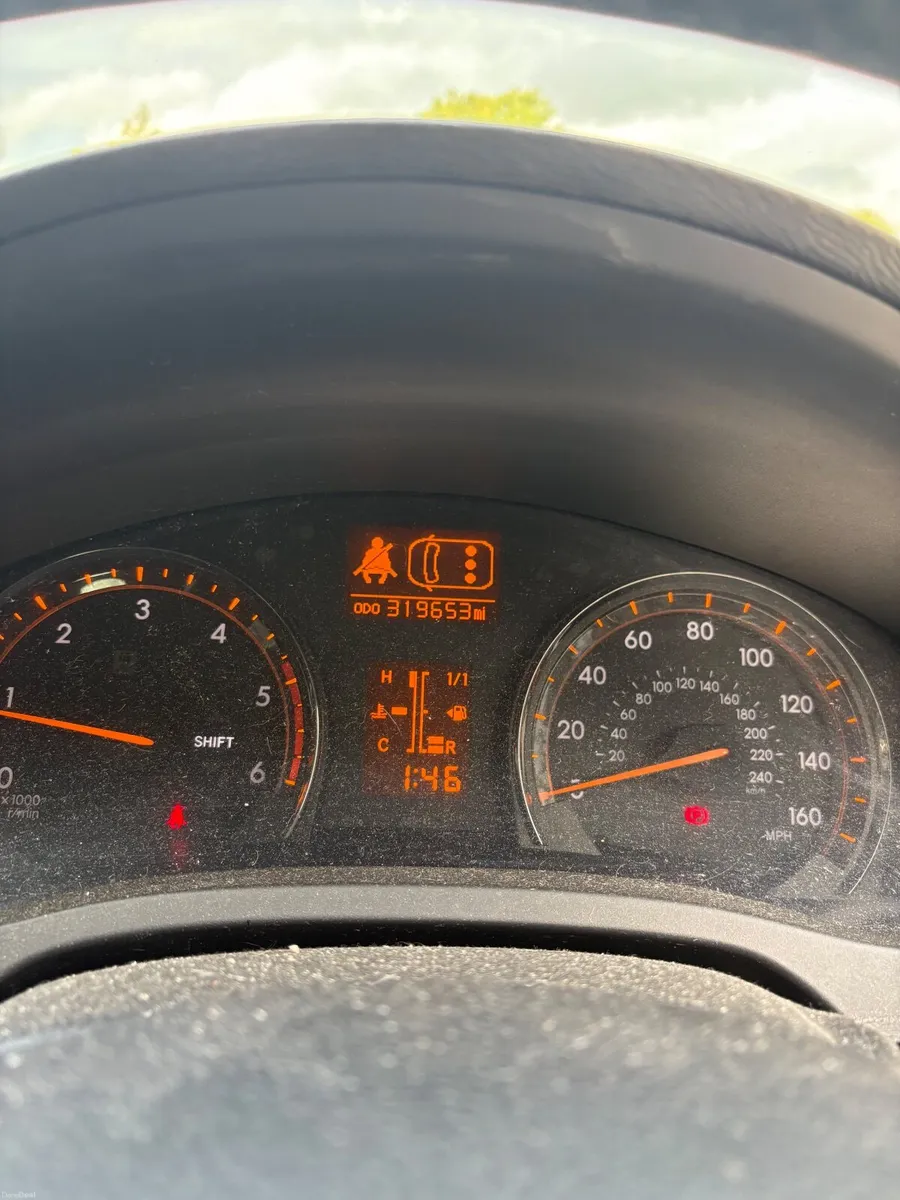 Toyota Avensis 2009 - Image 3