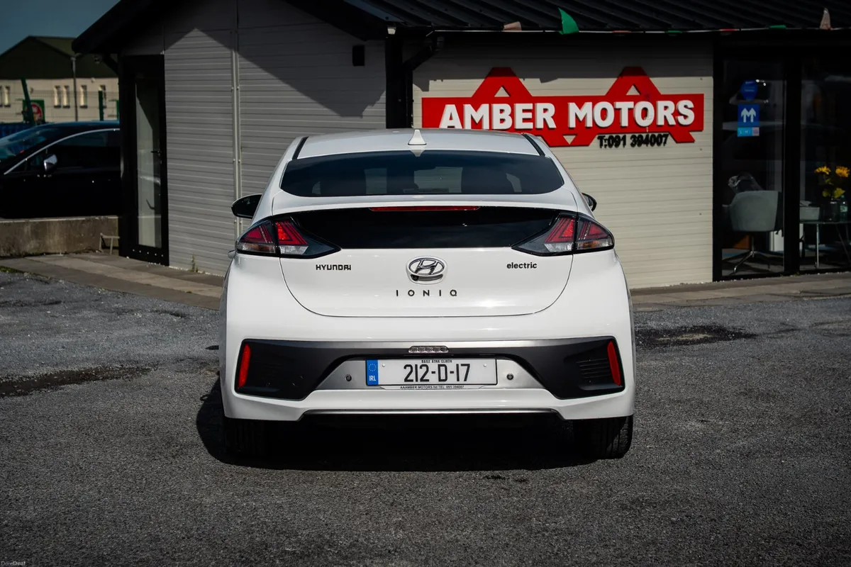 2021 Hyundai Ioniq Premium EV Auto - Image 6