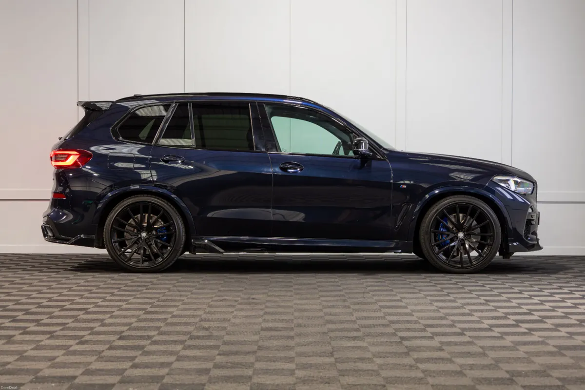 2021 BMW X5 X-Drive 45e M-Sport - Image 6