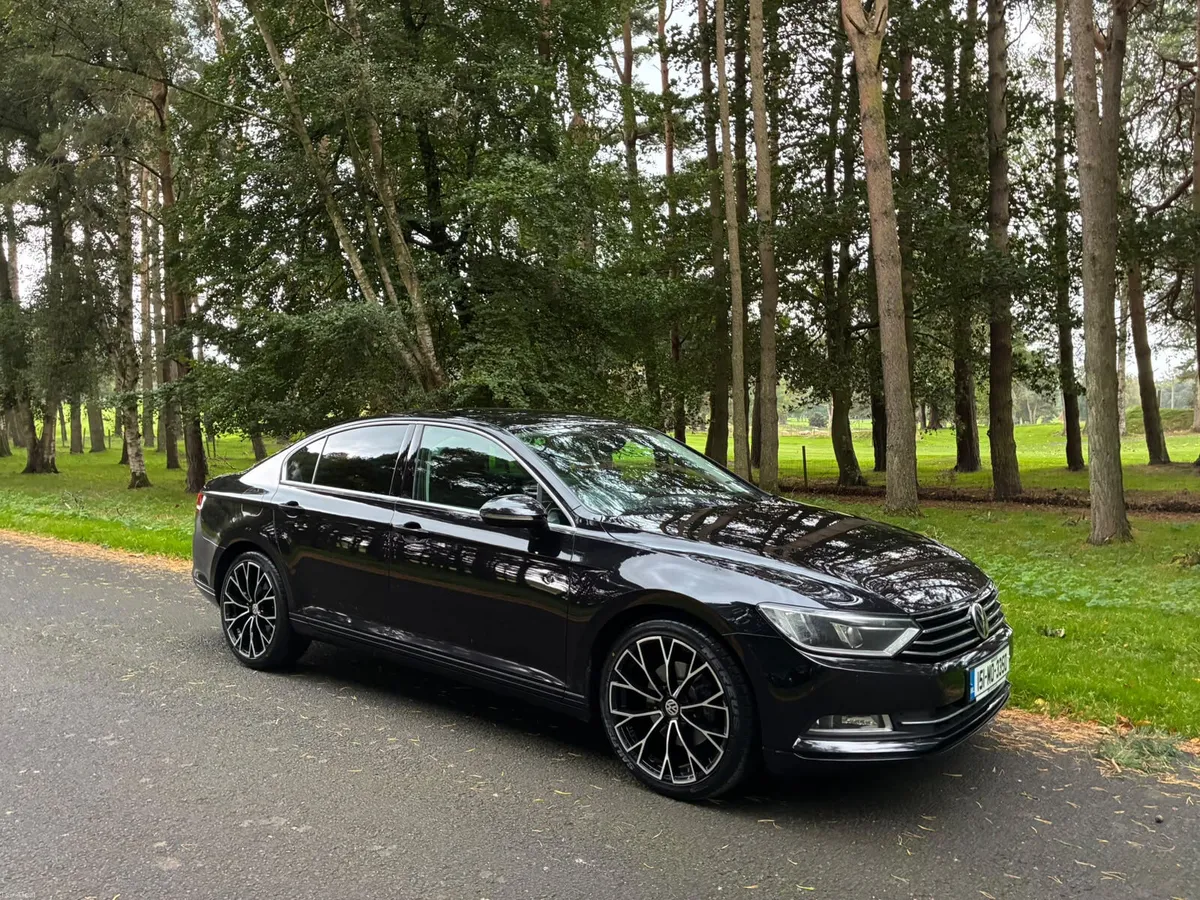 Volkswagen Passat 2015 2.0 TDI - Image 1