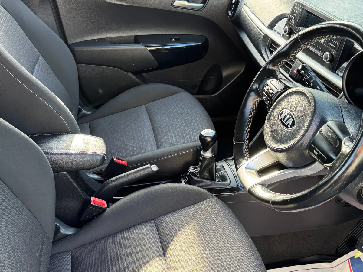 Kia Picanto Ideal City car - Image 6