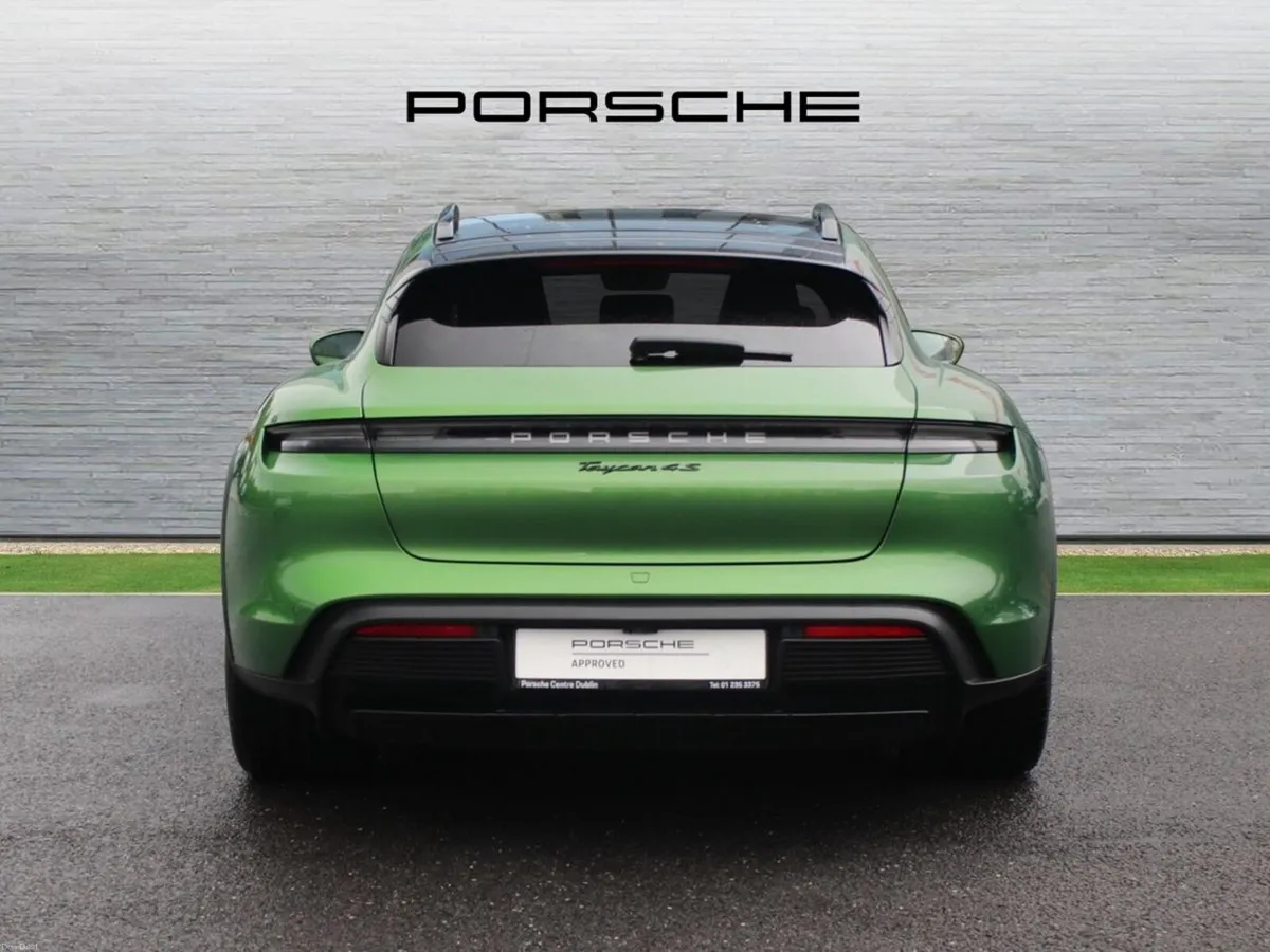 Porsche Taycan 4S Cross Turismo - Image 6