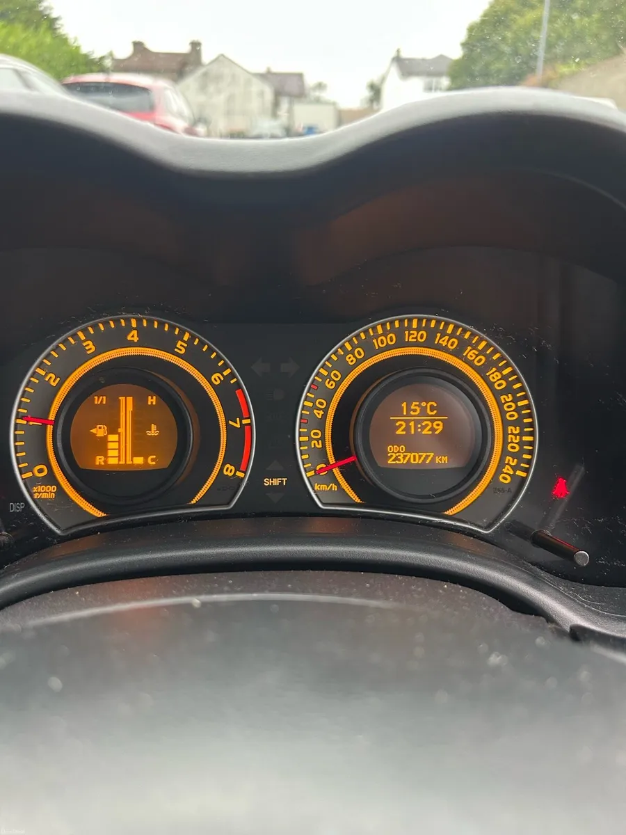 Toyota Corolla - Image 3