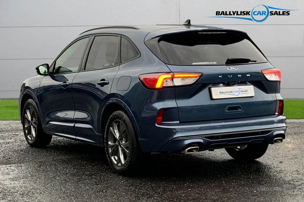 Ford Kuga 1.5T EcoBoost 150PS ST-Line Edition in C - Image 2