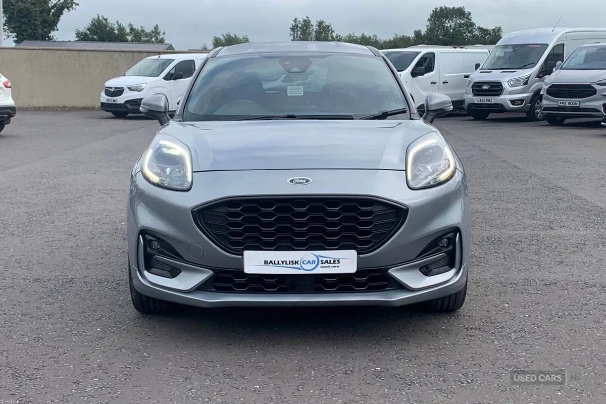 Ford Puma 1.0T 125PS ST-Line in Solar Silver with - Image 4