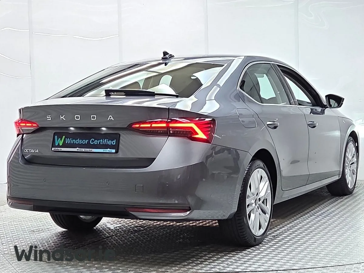 Skoda Octavia Selection+ 1.5TSI 115HP DSG mHEV - Image 2