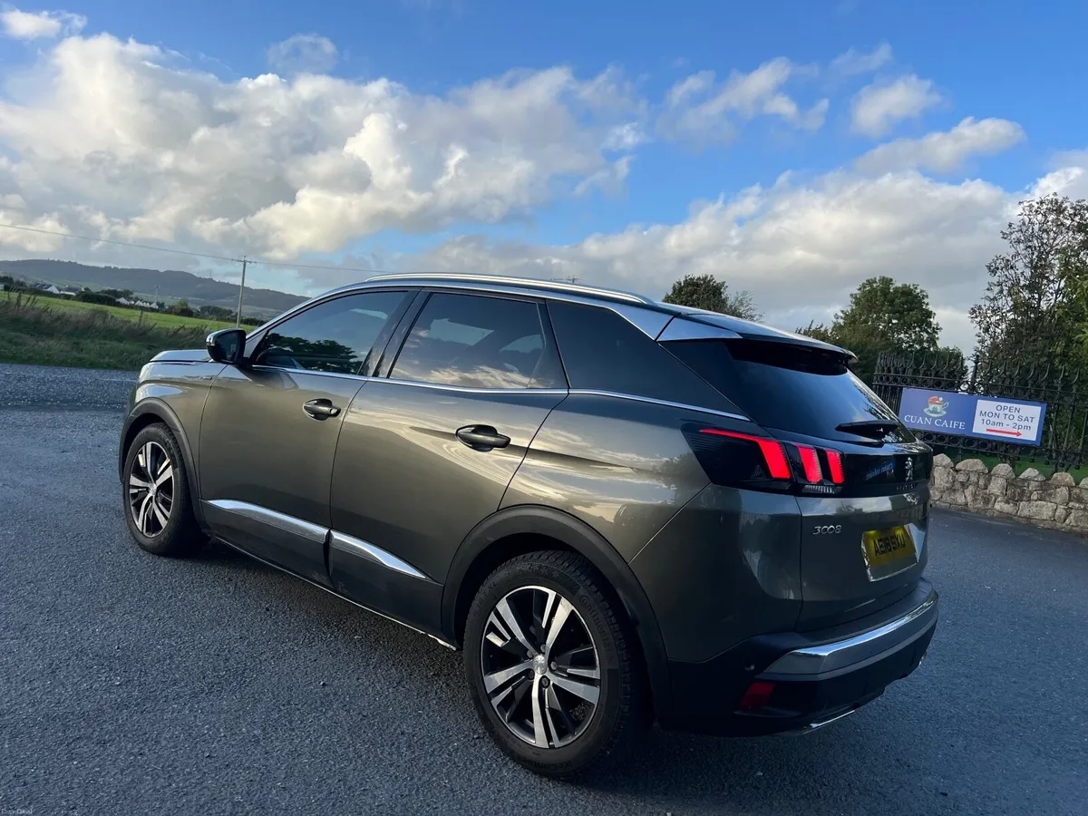 Peugeot 3008 GT Line 2018 automatic 1,6 petrol - Image 3