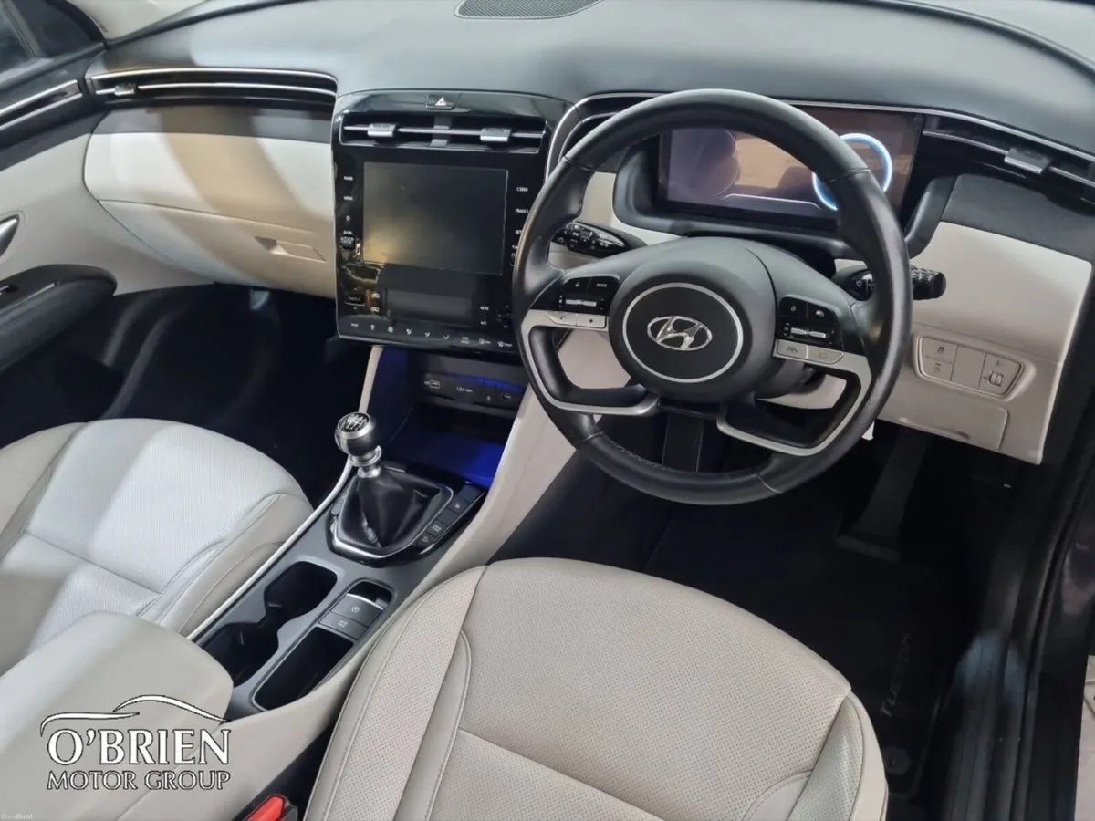 Hyundai Tucson 2WD Executive - Image 6