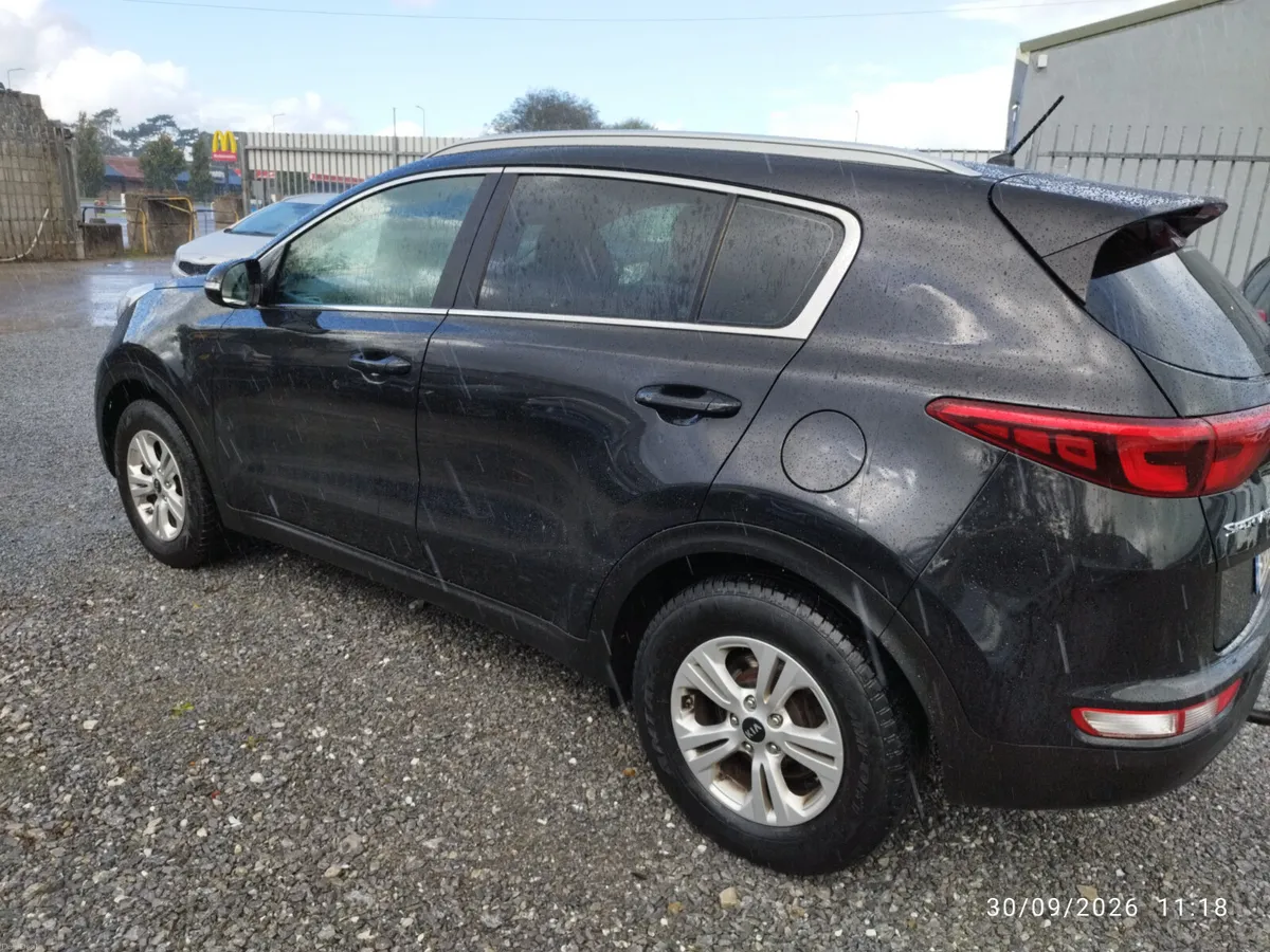 2018 Kia Sportage 1.7 crdi LX - Image 6