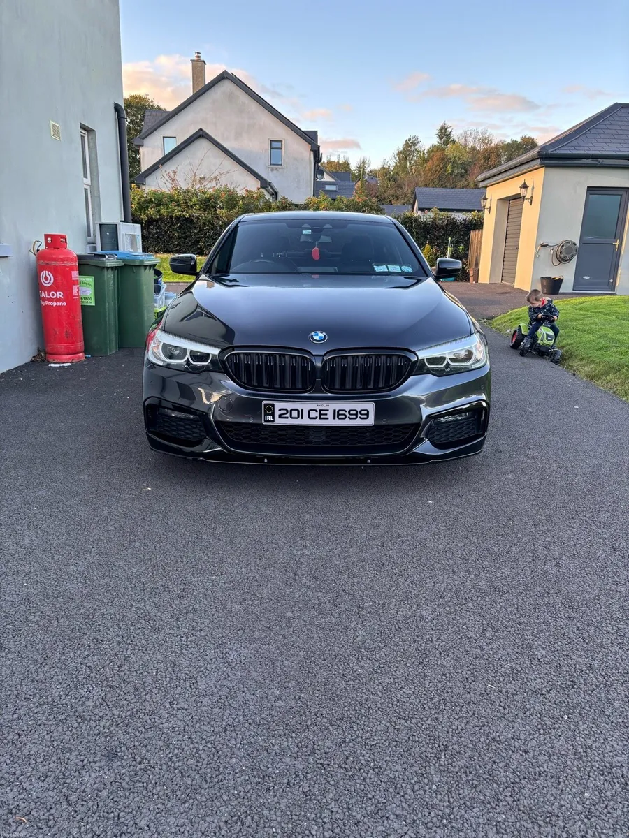 BMW 520 d m sport - Image 2