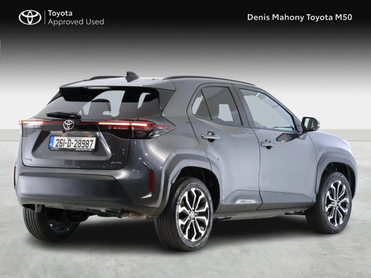 Toyota Yaris Cross Luna sport - Image 2