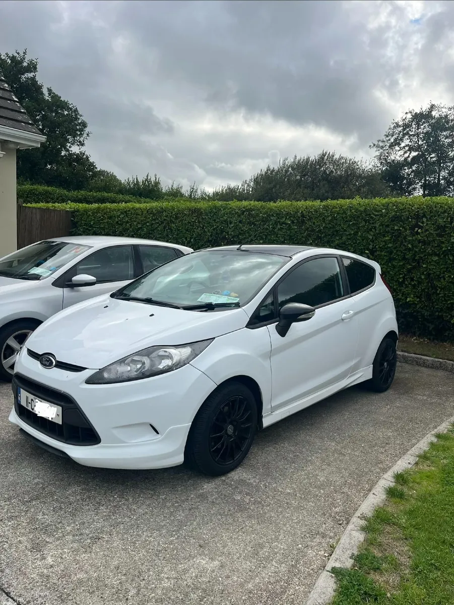 Ford Fiesta 2011 - Image 5