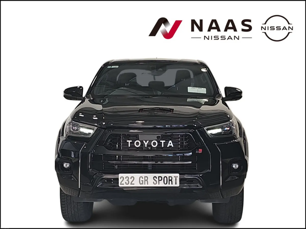 Toyota Hilux 232 REG 2.5 4WD Z GR Sports - Image 2