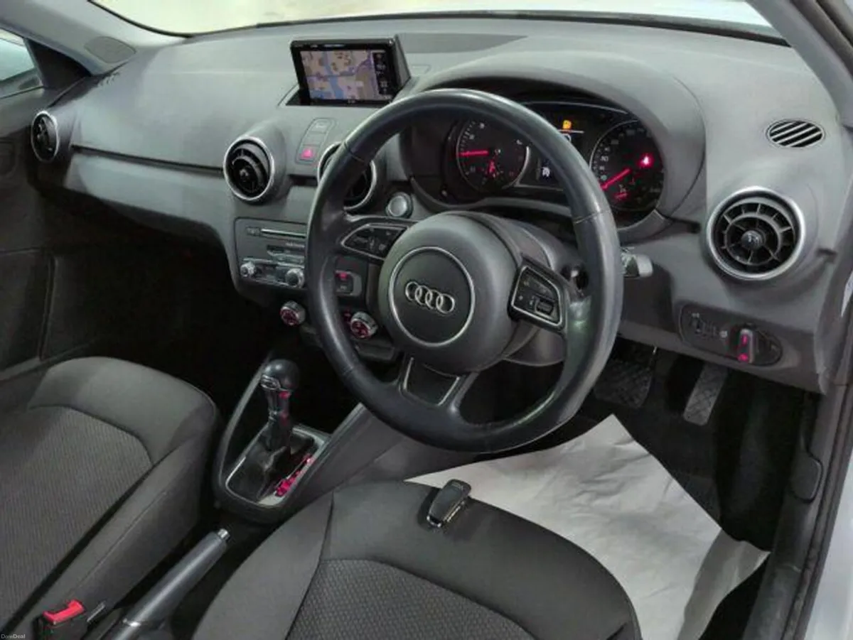 Audi A1 2017 AUDI A1 1.0 AUTOMATIC - Image 3