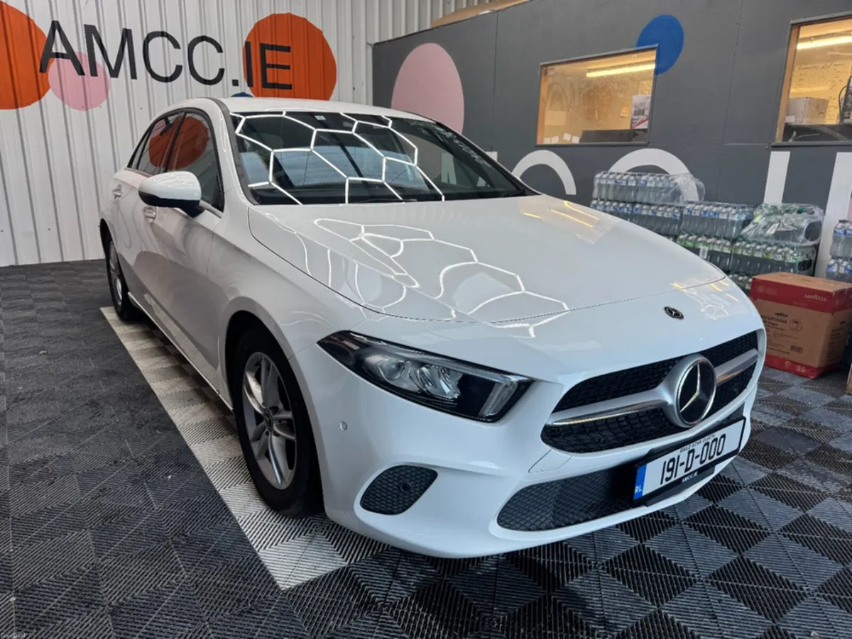 Mercedes-Benz A-Class 2019 MERCEDES-BENZ A200D AUT - Image 1