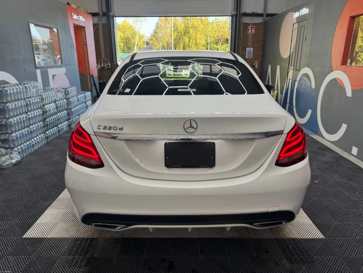 Mercedes-Benz C-Class 2016 MERCEDES-BENZ C220D AVA - Image 4