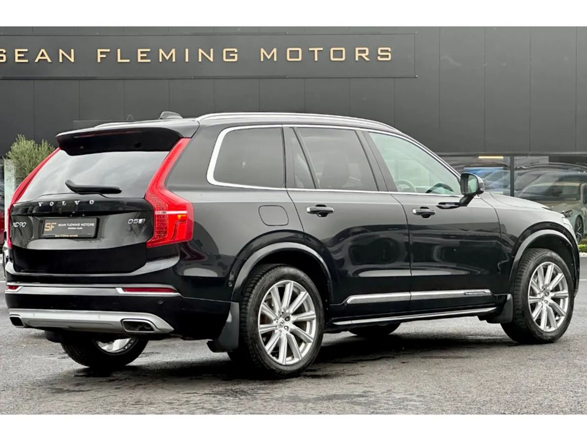 Volvo XC90 INSCRIPTION D5 AWD 5DR AUTO - Image 4