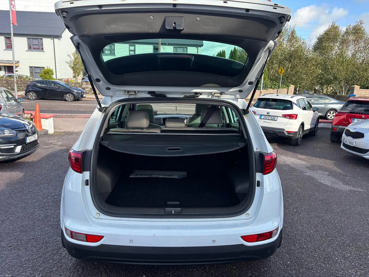 Kia Sportage 2016  HIGH  SPEC  JUST  PASSED  NCT - Image 4