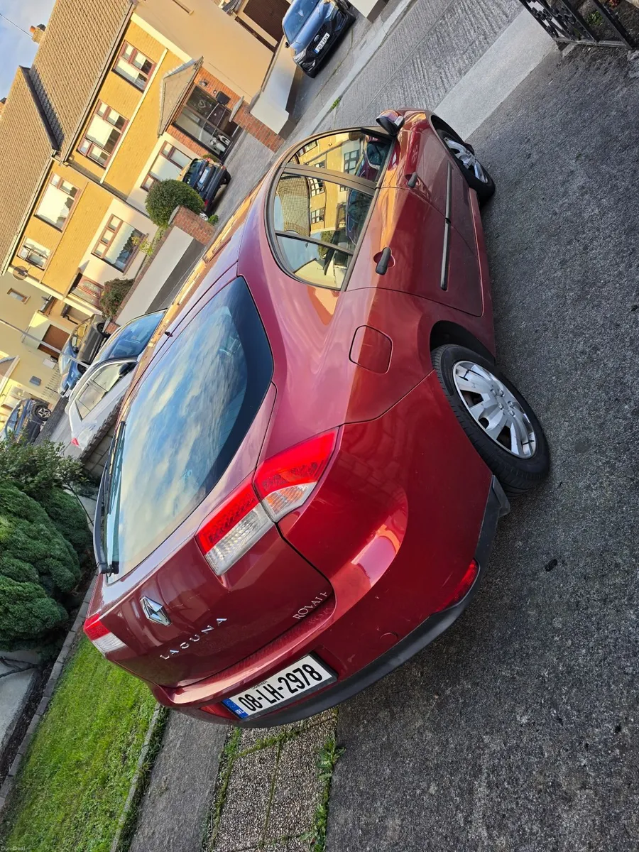 Renault Laguna 2008 - Image 2