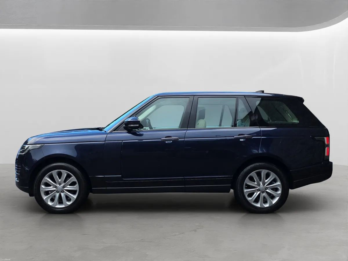 2018 LANDROVER RANGEROVER 3.0 TDV6 VOGUE SE. - Image 4