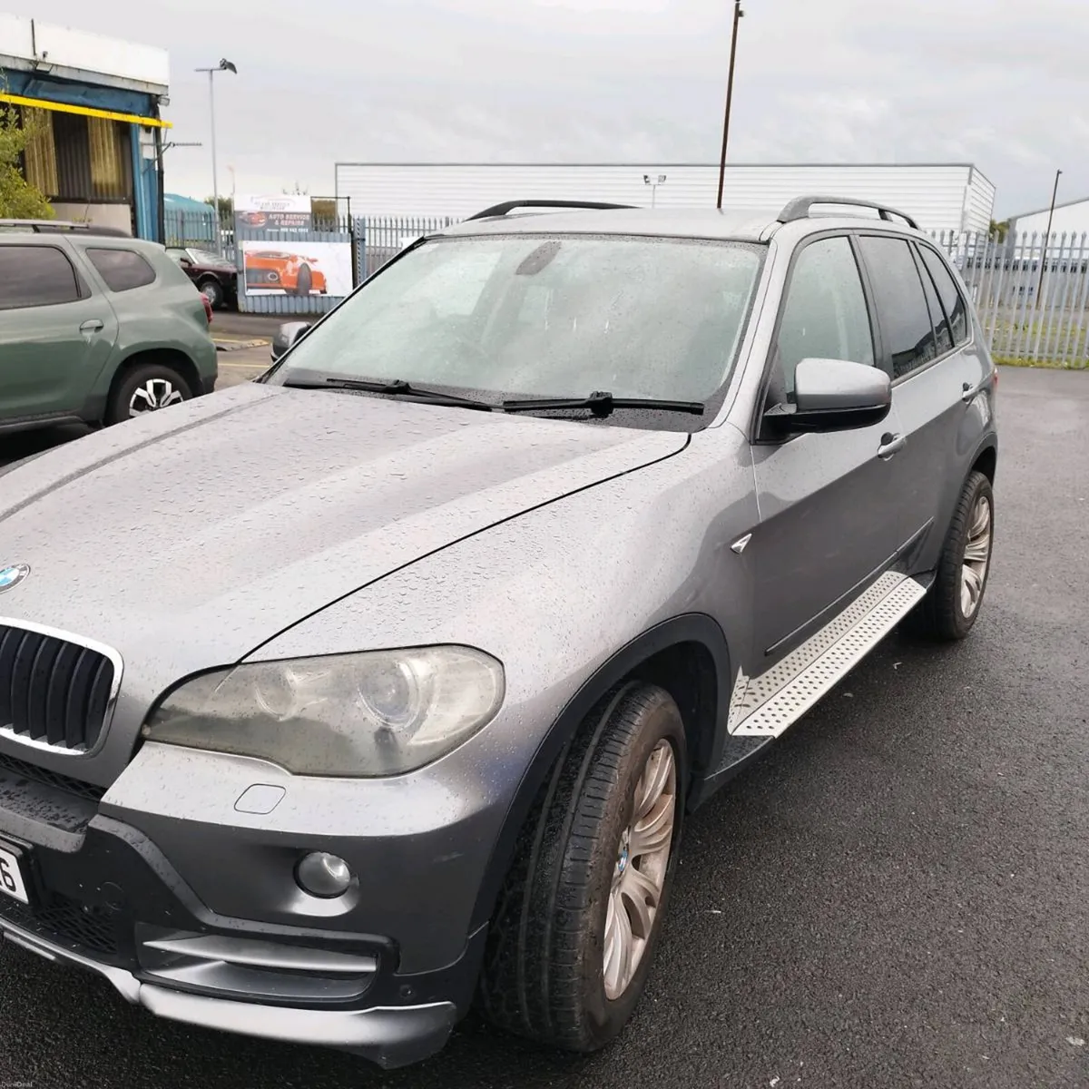 BMW X5 SUV 5 seats road tax 333 per year - Image 1