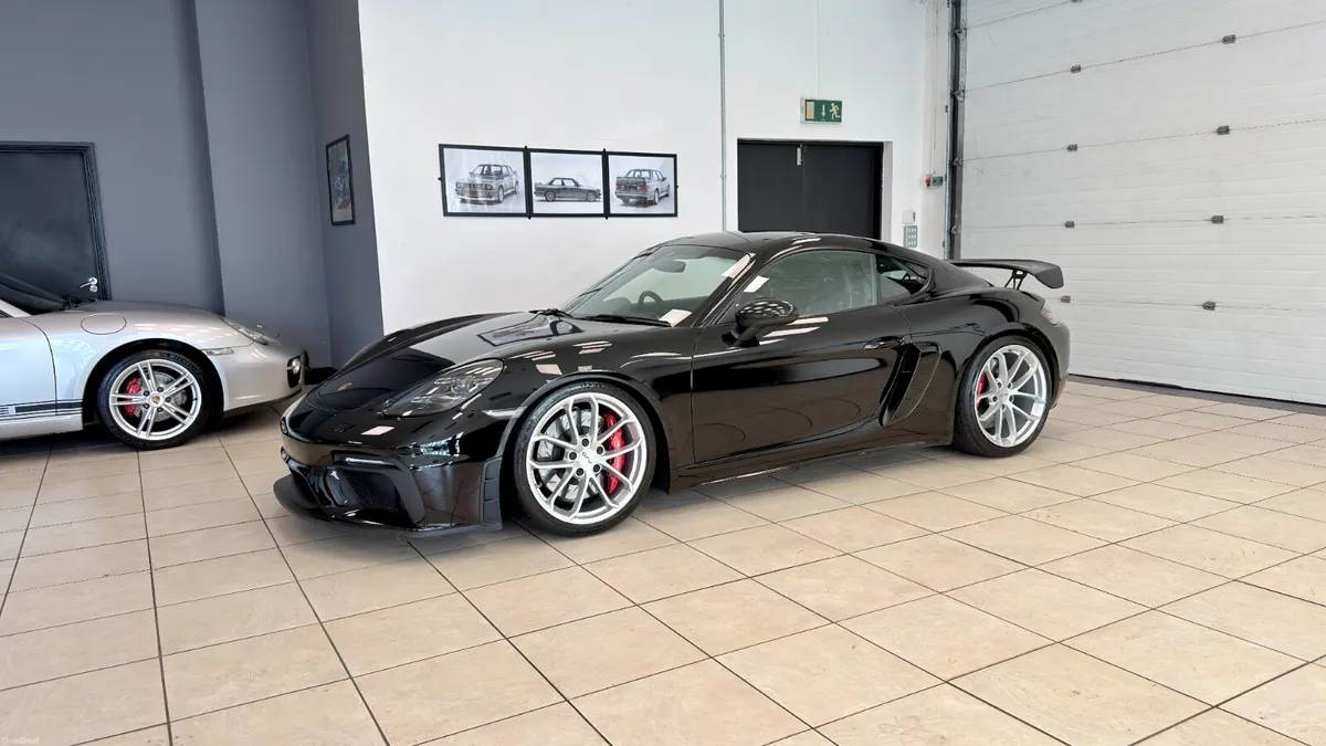 Porsche Cayman 718 GT4 Clubsport - Image 3