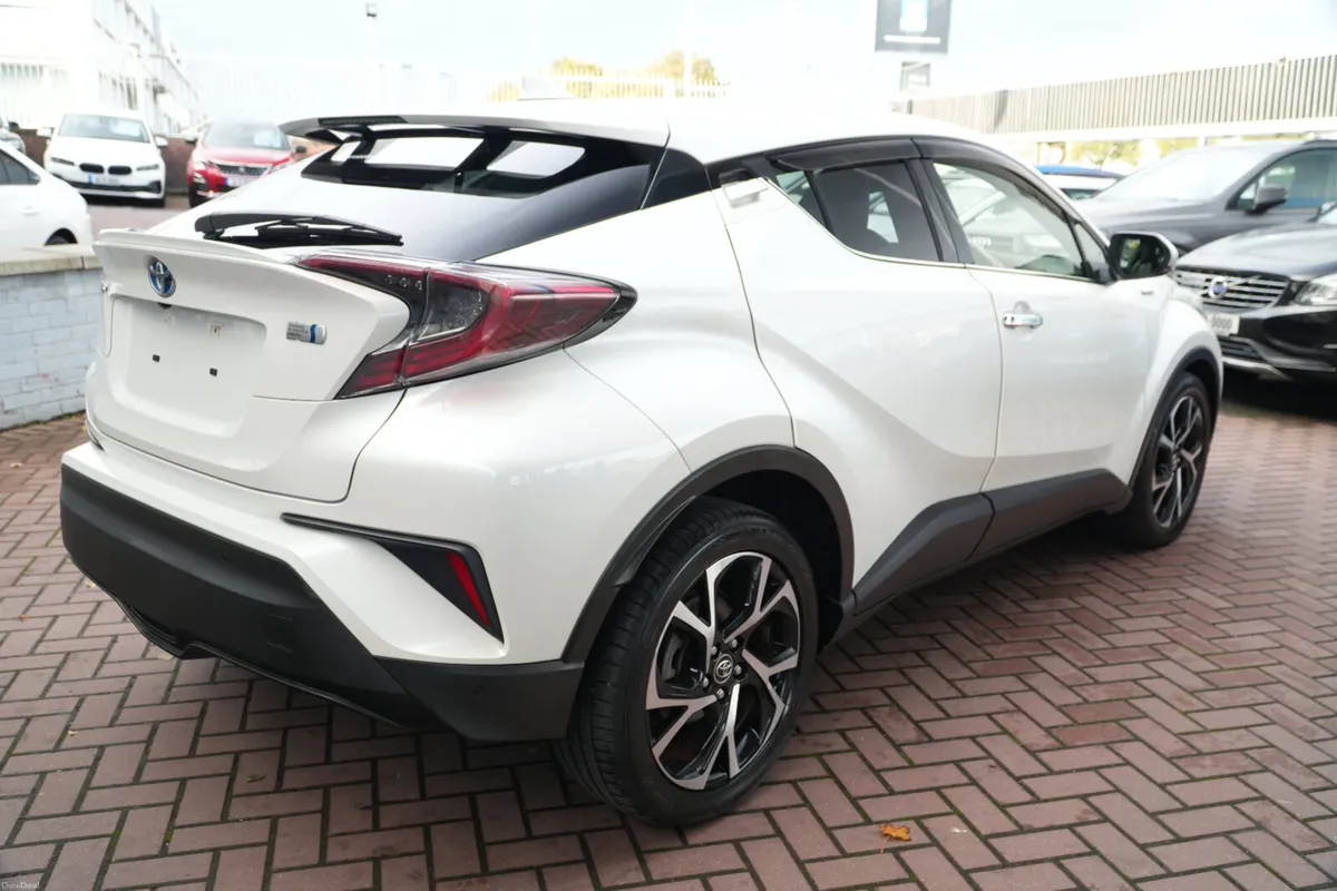 2018 TOYOTA C-HR 1.8 PETROL HYBRID SYNERGY DRIVE - Image 4
