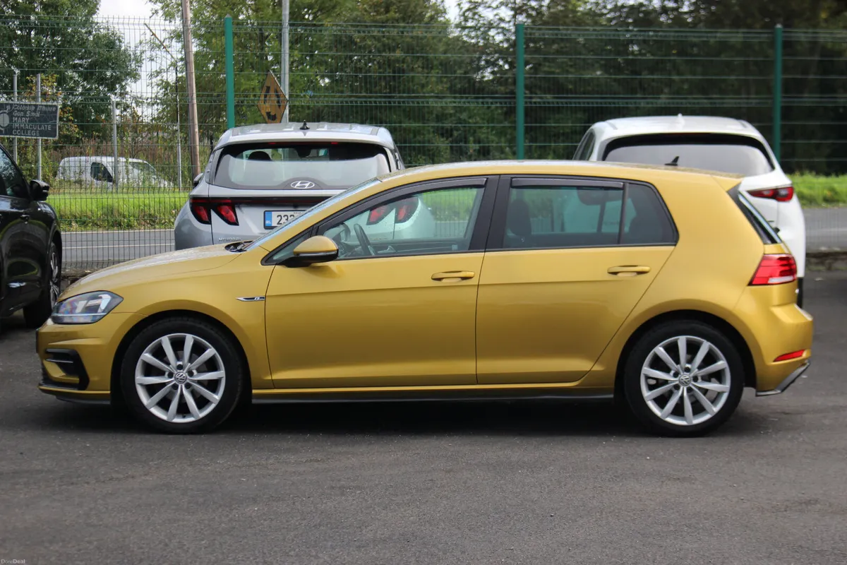 Volkswagen Golf 2017 1.0 TSI R-Line - Image 5