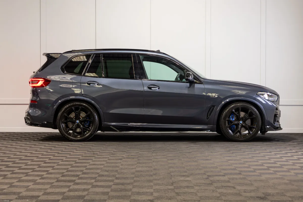 222 BMW X5 X-Drive 45e M-Sport 5 Seat N1 - Image 6