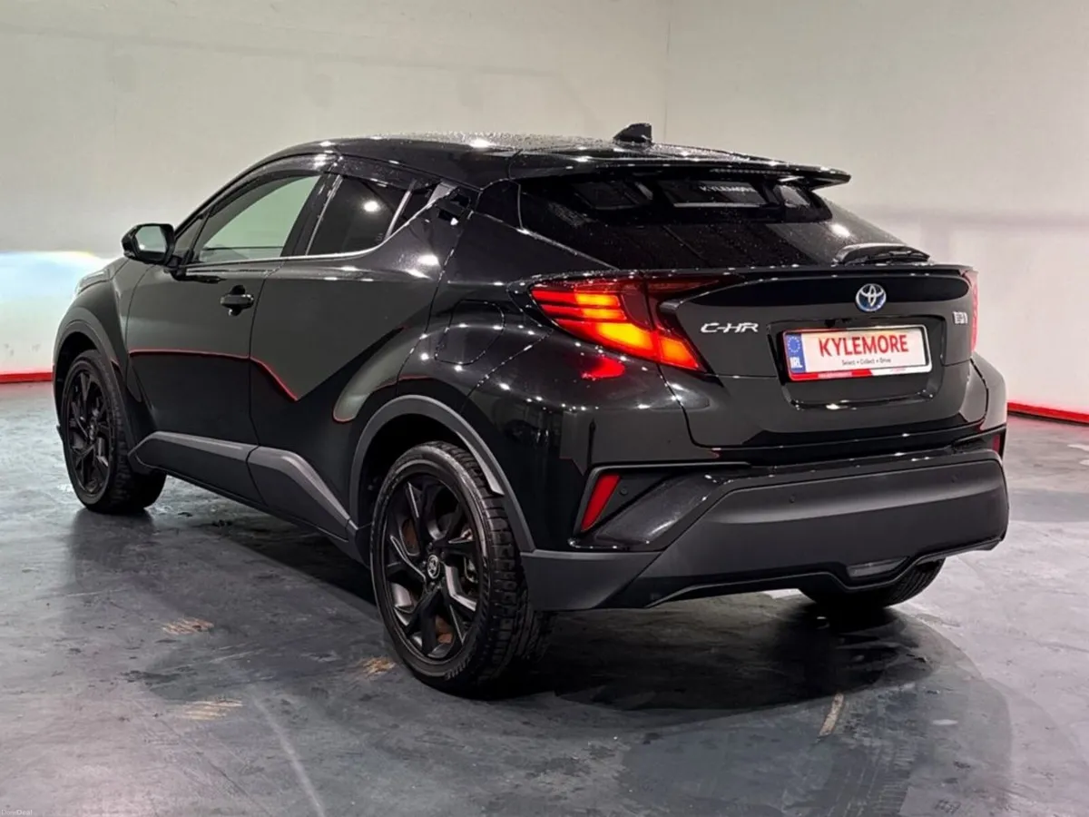 Toyota C-HR G MODE NERO EDITION - 1.8 HYBIRD AUTOM - Image 5