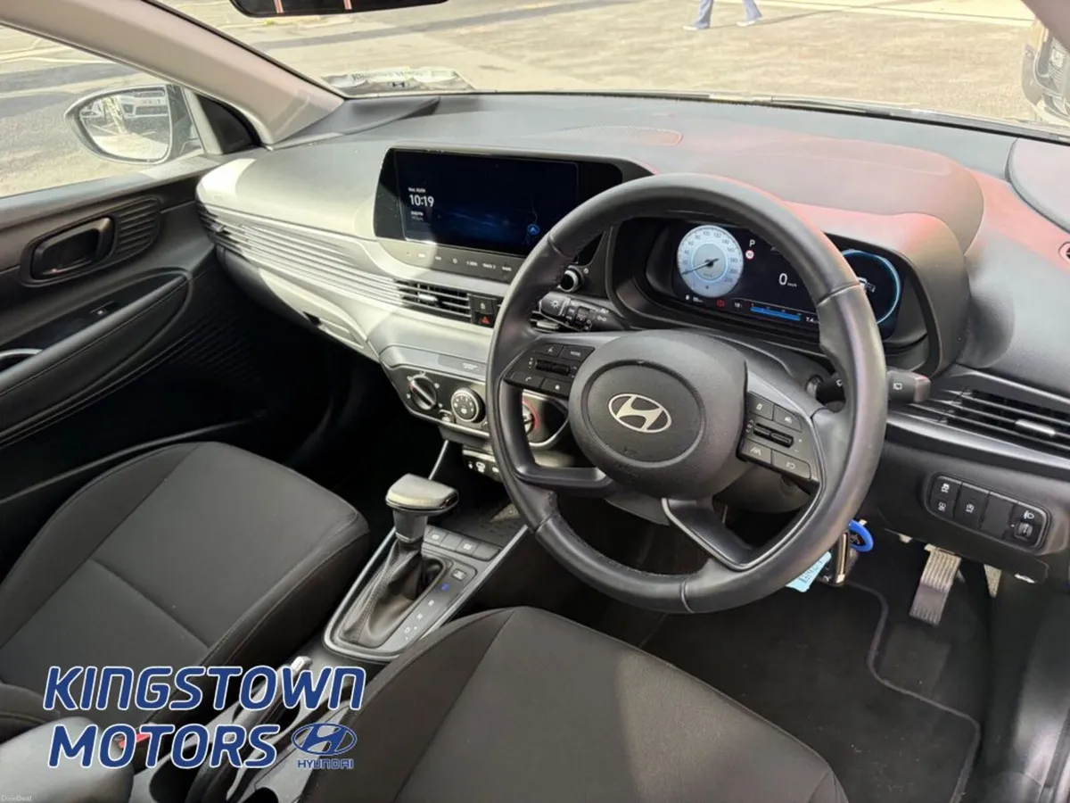 Hyundai i20 Deluxe Plus Automatic - Image 6